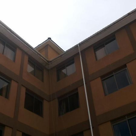 Palema Crown Hotel Gulu Extérieur photo