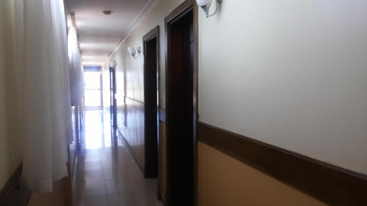 Palema Crown Hotel Gulu Extérieur photo